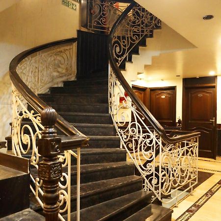 Hotel Maya 'New Delhi' Luaran gambar