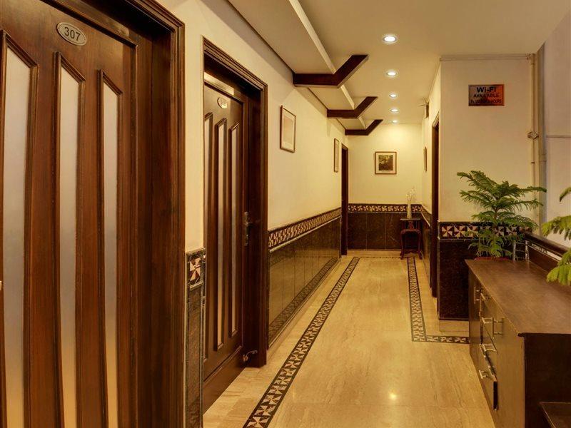 Hotel Maya 'New Delhi' Luaran gambar