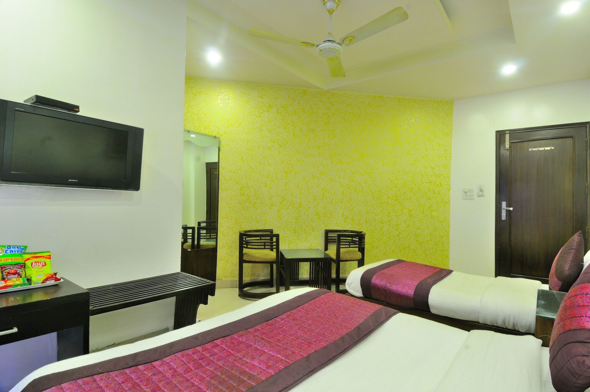 Hotel Maya 'New Delhi' Luaran gambar